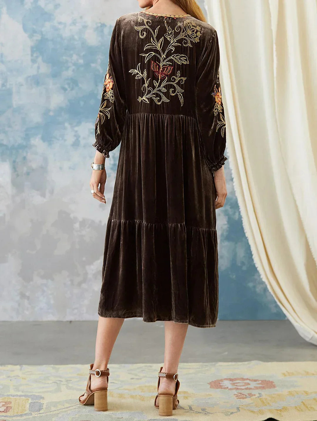 V Neck Tassel Tie Balloon Sleeve Embroidered Velvet Midi Dress 3