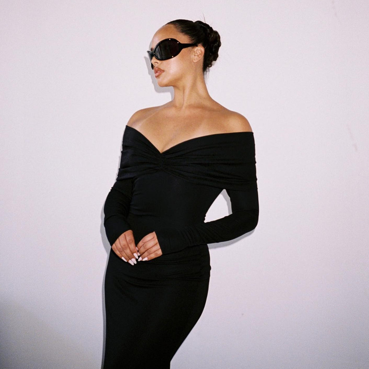 Off Shoulder Twisted Knot Long Sleeve Bodycon Maxi Gown