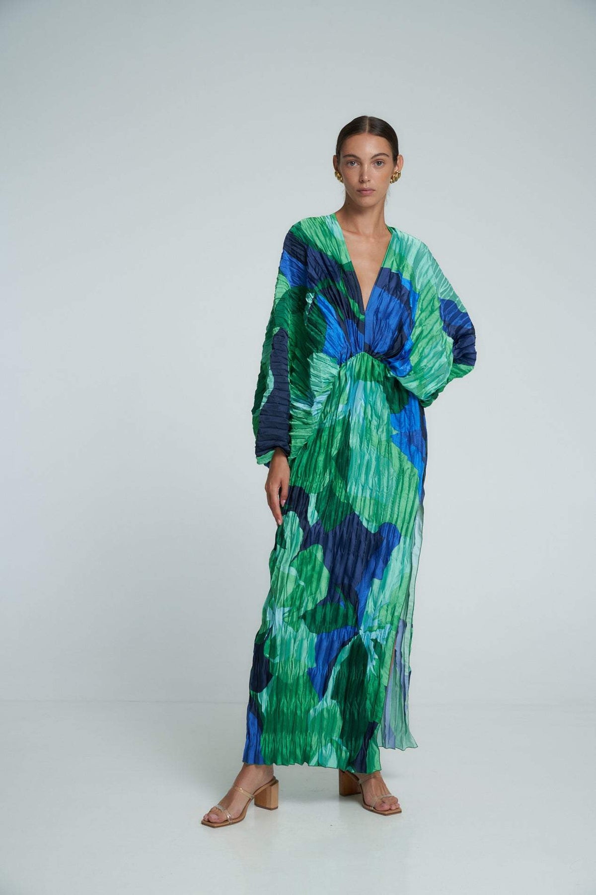Abstract Print Plisse Balloon Sleeve Deep V-Neck Maxi Dress 5