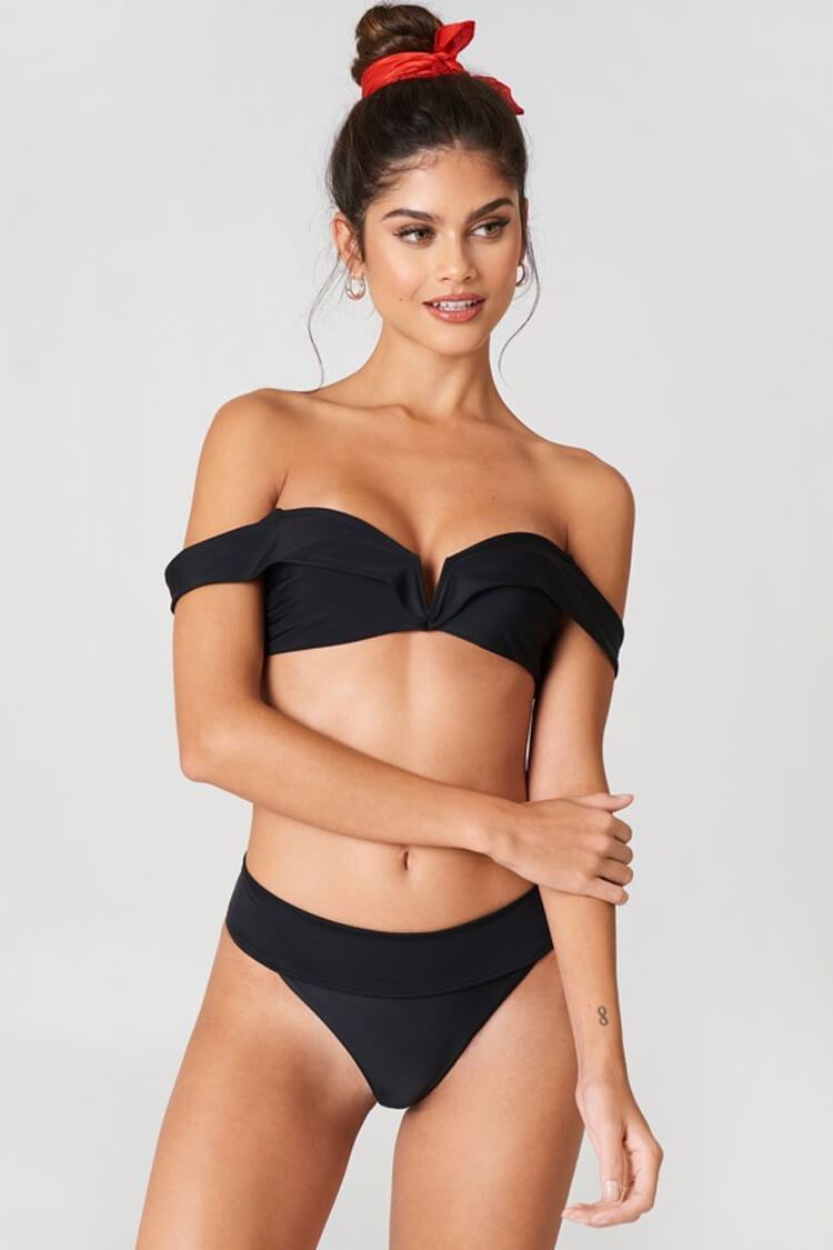 Sexy Sleeved Notch Front Off Shoulder Bikini Swimsuit - Two Piece Set